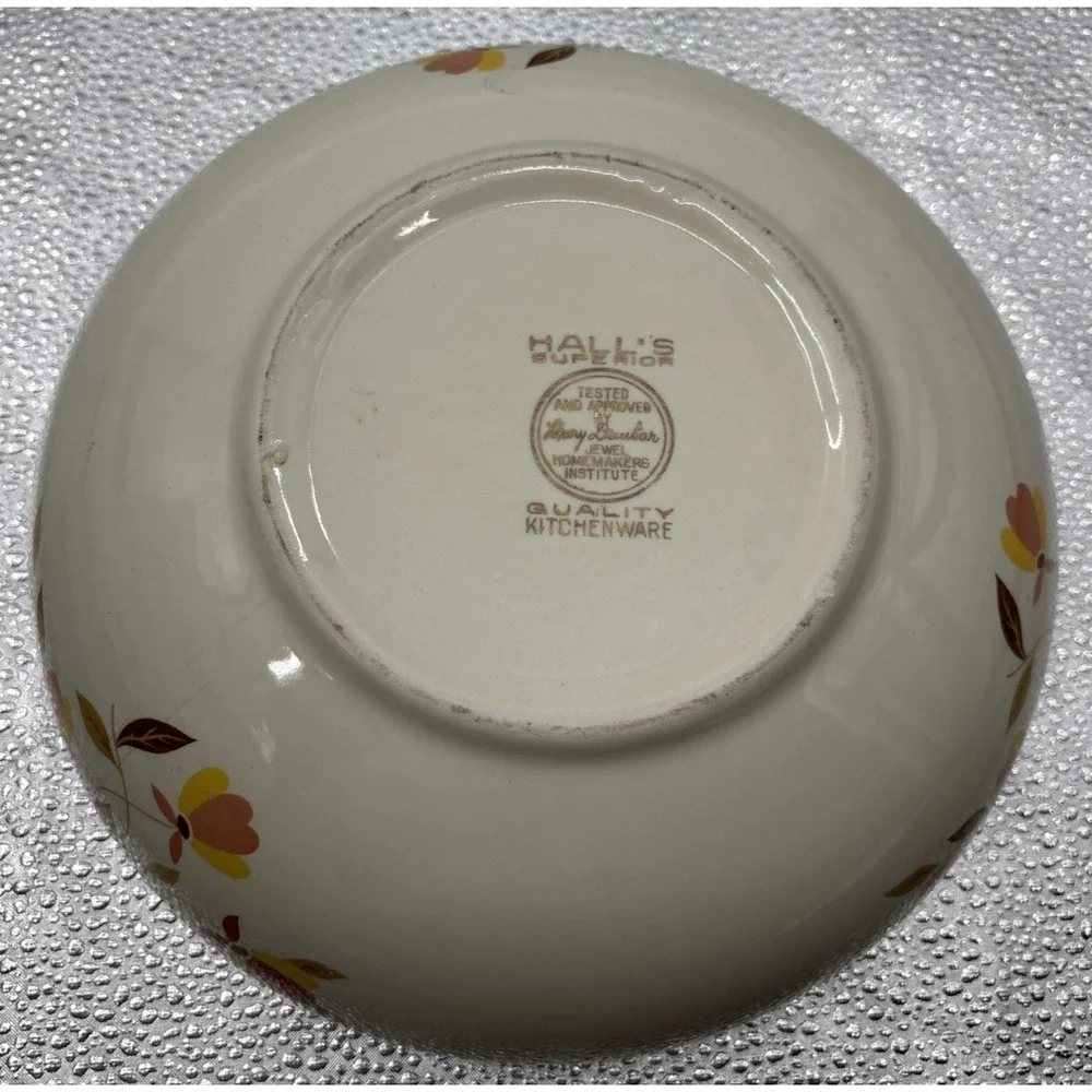 Vintage Hall's Superior Kitchen Ware AUTUMN‎ LEAF 9